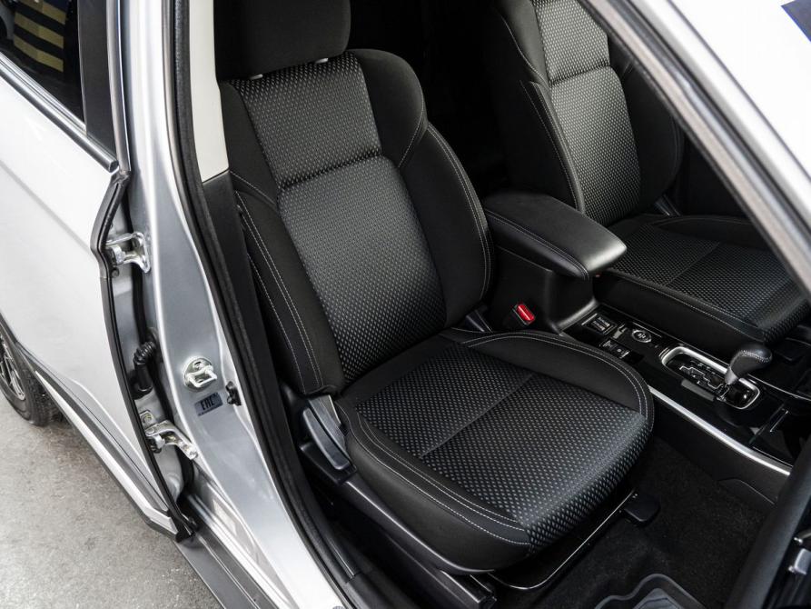 Mitsubishi Outlander III Рестайлинг 3 Тюмень  - изображение 16