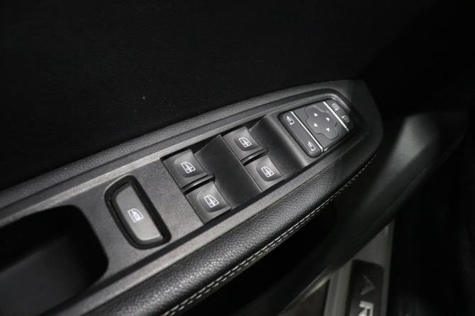 Renault Arkana I с пробегом 2020 года, цена 1 532 000 рублей, 118355 км, внедорожник, Автокод Объявления
