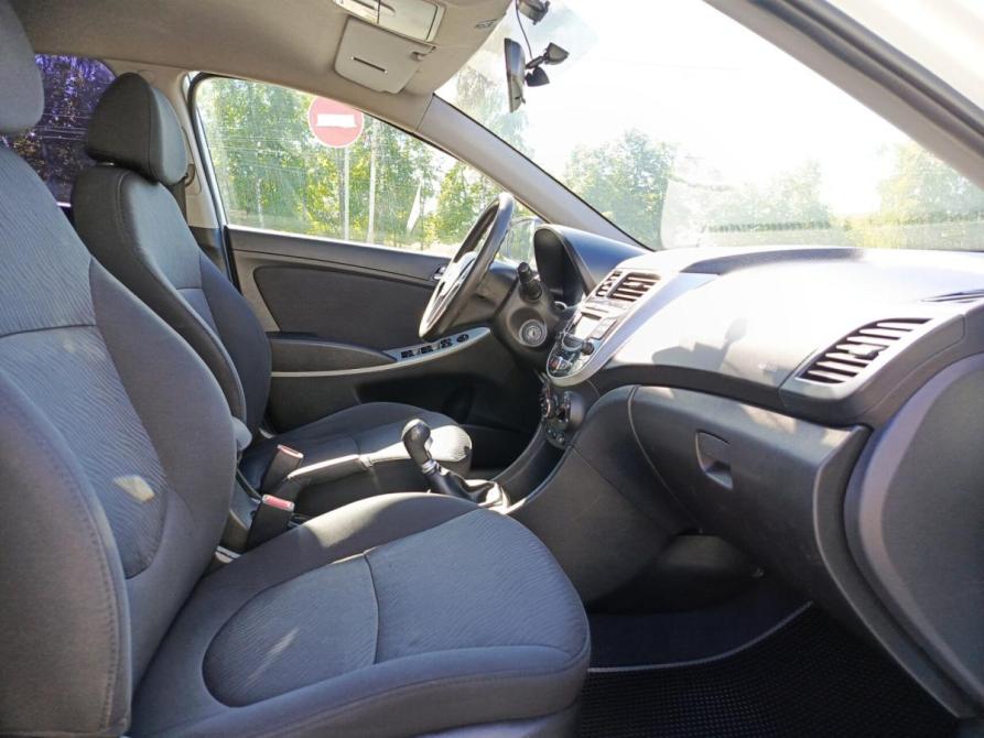 Hyundai Solaris I Чебоксары  - изображение 13