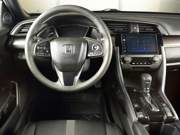Honda Civic X Рестайлинг с пробегом 2020 года, цена 2 274 995 рублей, 44649 км, хэтчбек, Автокод Объявления