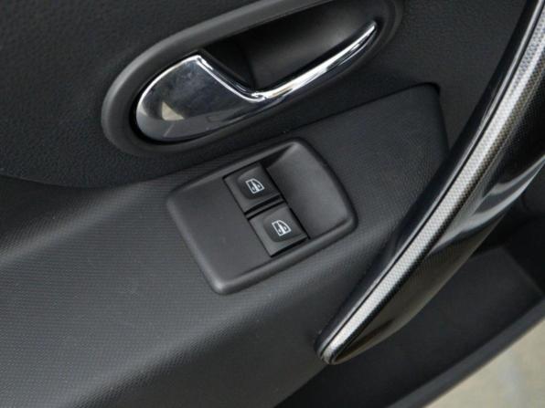 Renault Sandero II Рестайлинг с пробегом 2021 года, цена 1 314 444 рубля, 79163 км, хэтчбек, Автокод Объявления