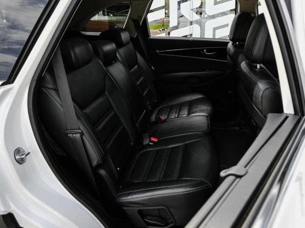 Kia Sorento III Prime с пробегом 2017 года, цена 2 199 000 рублей, 343987 км, внедорожник, Автокод Объявления