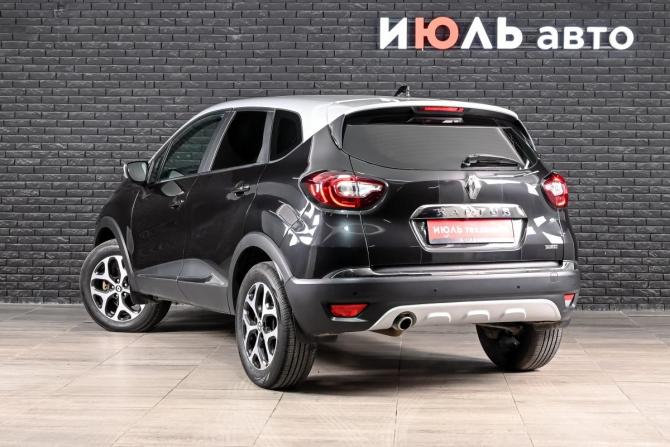 Renault Kaptur I Рестайлинг с пробегом 2021 года, цена 1 560 000 рублей, 152212 км, внедорожник, Автокод Объявления