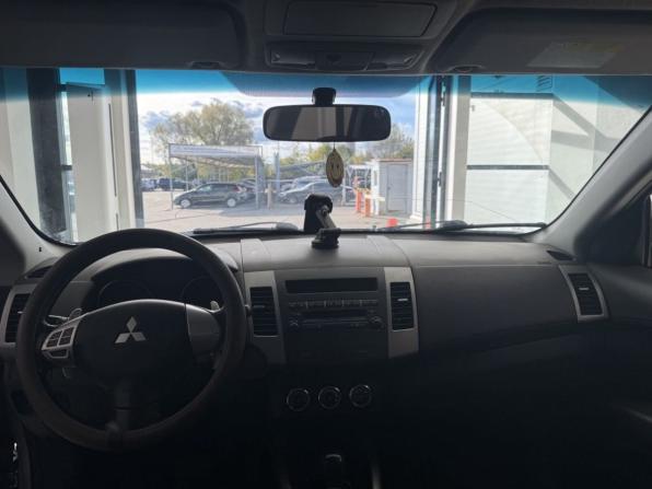 Mitsubishi Outlander II Рестайлинг с пробегом 2011 года, цена 1 115 000 рублей, 217000 км, внедорожник, Автокод Объявления