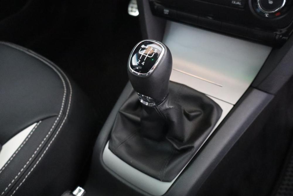 Skoda Octavia II (A5) Рестайлинг Санкт-Петербург  - изображение 11