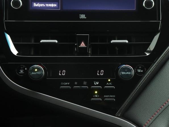 Toyota Camry VIII (XV70) Рестайлинг с пробегом 2021 года, цена 3 189 000 рублей, 88589 км, седан, Автокод Объявления