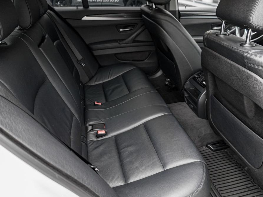 BMW 5 серии VI (F10/F11/F07) Рестайлинг Казань  - изображение 9