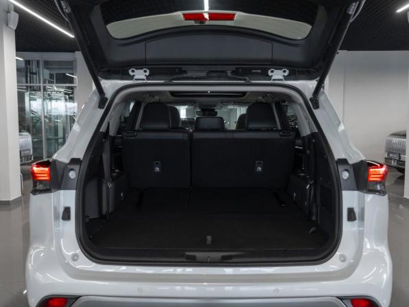 Toyota Highlander IV (XU70) с пробегом 2025 года, цена 5 300 000 рублей, 18 км, внедорожник, Автокод Объявления