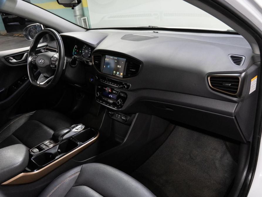 Hyundai IONIQ Тюмень  - изображение 16