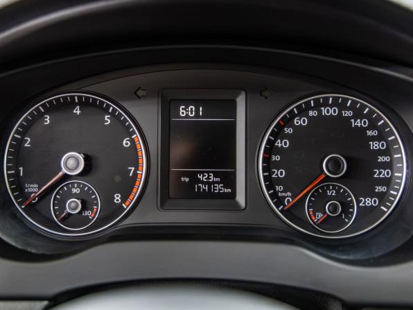 Volkswagen Jetta VI с пробегом 2012 года, цена 998 000 рублей, 174135 км, седан, Автокод Объявления