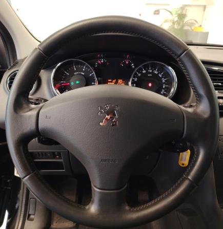 Peugeot 3008 I с пробегом 2011 года, цена 990 000 рублей, 79224 км, внедорожник, Автокод Объявления