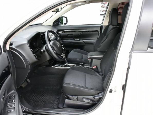 Mitsubishi Outlander III Рестайлинг 3 с пробегом 2022 года, цена 2 970 000 рублей, 54576 км, внедорожник, Автокод Объявления