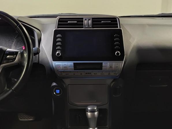 Toyota Land Cruiser Prado 150 Series Рестайлинг 3 с пробегом 2021 года, цена 6 750 000 рублей, 72415 км, внедорожник, Автокод Объявления