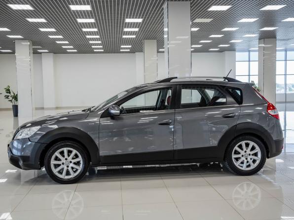 Dongfeng H30 Cross с пробегом 2016 года, цена 567 000 рублей, 54208 км, хэтчбек, Автокод Объявления