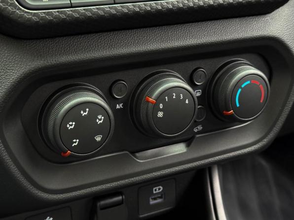 Lada (ВАЗ) Iskra с пробегом 2025 года, цена 1 449 000 рублей, 2037 км, седан, Автокод Объявления
