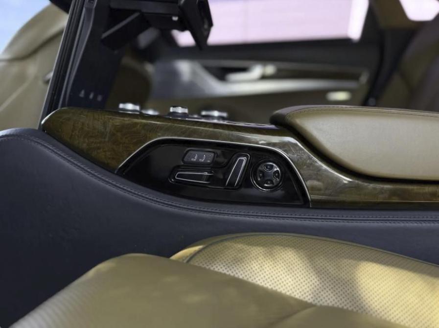 Audi A8 III (D4) Ставрополь  - изображение 24