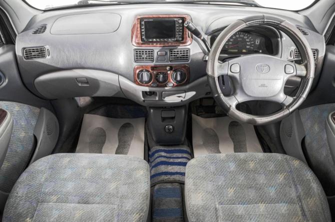 Toyota Raum I с пробегом 1998 года, цена 269 000 рублей, 450000 км, компактвэн, Автокод Объявления