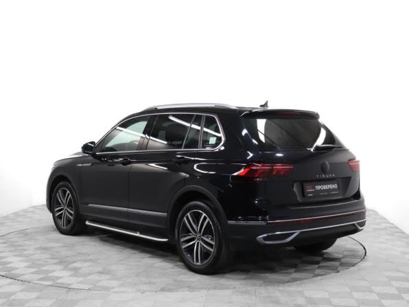 Volkswagen Tiguan II Рестайлинг с пробегом 2021 года, цена 3 679 900 рублей, 70854 км, внедорожник, Автокод Объявления