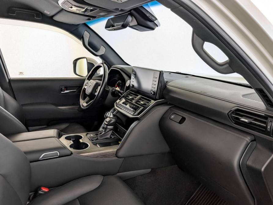 Toyota Land Cruiser 300 Series Москва  - изображение 12