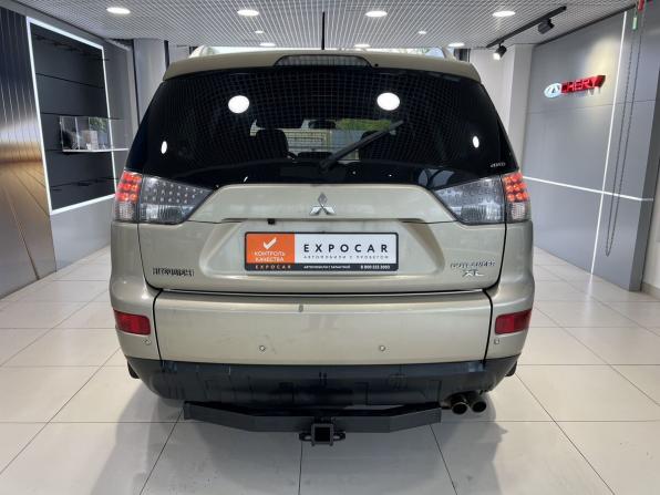 Mitsubishi Outlander II с пробегом 2007 года, цена 809 000 рублей, 300000 км, внедорожник, Автокод Объявления
