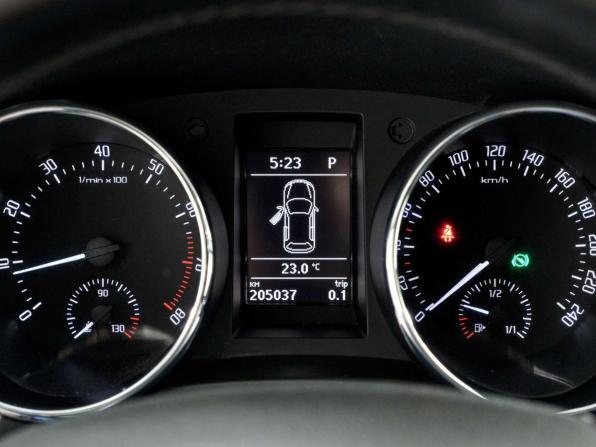 Skoda Yeti I с пробегом 2012 года, цена 828 000 рублей, 205037 км, внедорожник, Автокод Объявления