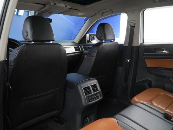 Volkswagen Teramont I с пробегом 2019 года, цена 3 649 088 рублей, 111693 км, внедорожник, Автокод Объявления