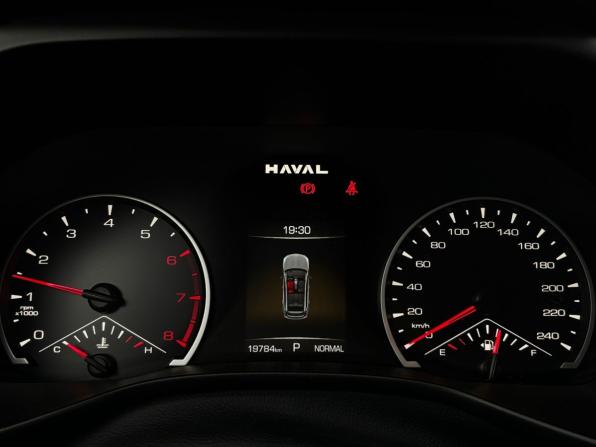 Haval Jolion I Рестайлинг 2 с пробегом 2025 года, цена 2 040 000 рублей, 19500 км, внедорожник, Автокод Объявления