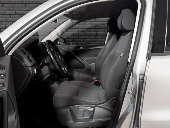 Volkswagen Tiguan I Рестайлинг с пробегом 2011 года, цена 1 299 000 рублей, 213328 км, внедорожник, Автокод Объявления