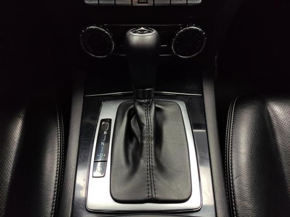 Mercedes-Benz C-Класс III (W204) Рестайлинг с пробегом 2011 года, цена 1 340 000 рублей, 253000 км, седан, Автокод Объявления