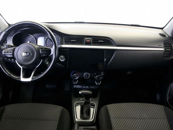 Kia Rio IV с пробегом 2018 года, цена 1 049 000 рублей, 133638 км, седан, Автокод Объявления