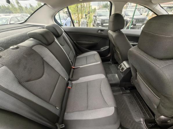 Peugeot 408 I с пробегом 2013 года, цена 559 000 рублей, 128000 км, седан, Автокод Объявления