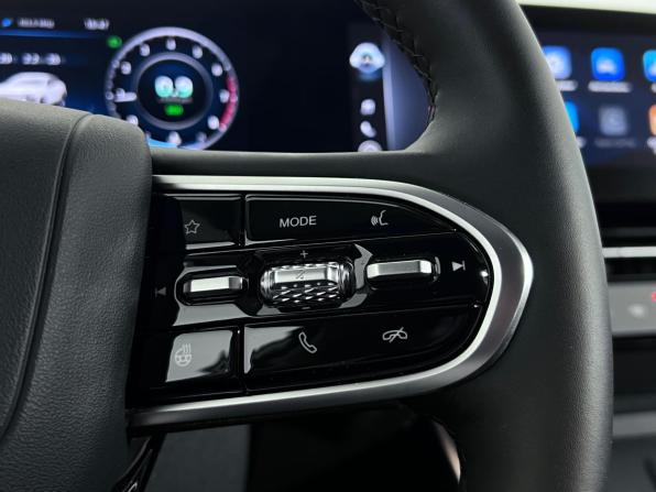 Omoda C5 I Рестайлинг с пробегом 2024 года, цена 1 850 000 рублей, 5900 км, внедорожник, Автокод Объявления