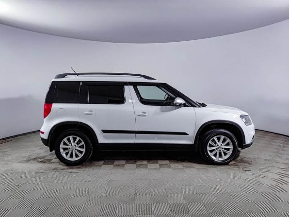 Skoda Yeti I Рестайлинг с пробегом 2016 года, цена 1 210 000 рублей, 181181 км, внедорожник, Автокод Объявления