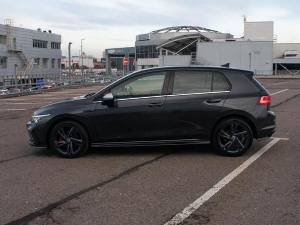 Volkswagen Golf VIII с пробегом 2021 года, цена 2 329 000 рублей, 47470 км, хэтчбек, Автокод Объявления