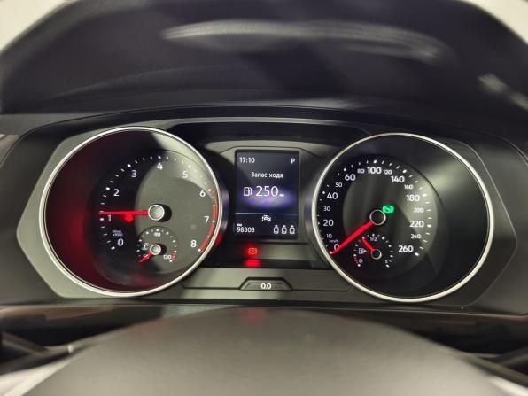 Volkswagen Tiguan II с пробегом 2020 года, цена 2 349 000 рублей, 98182 км, внедорожник, Автокод Объявления