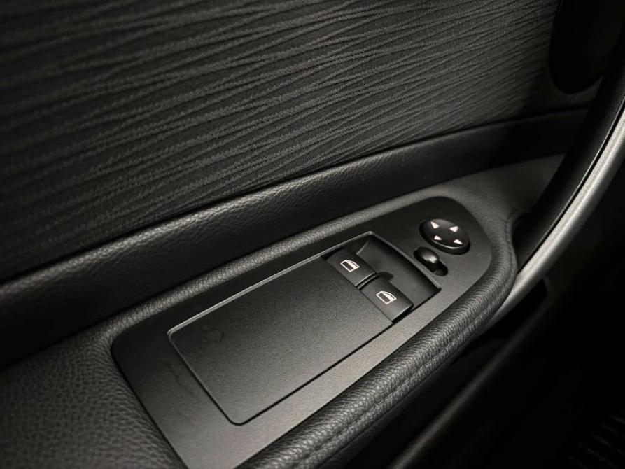 BMW 1 серии I (E81/E82/E87/E88) Рестайлинг Псков  - изображение 16