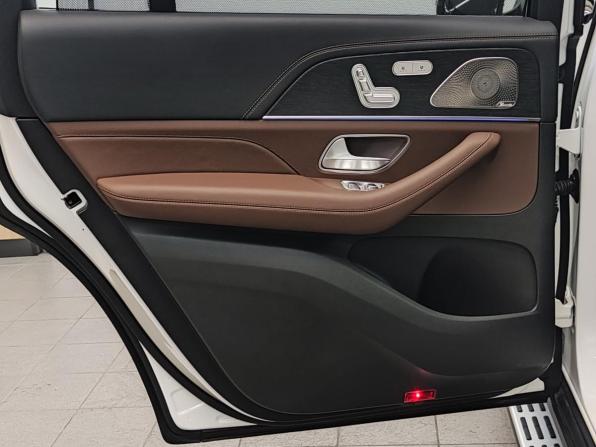 Mercedes-Benz GLS II (X167) Рестайлинг с пробегом 2025 года, цена 17 990 000 рублей, 7500 км, внедорожник, Автокод Объявления