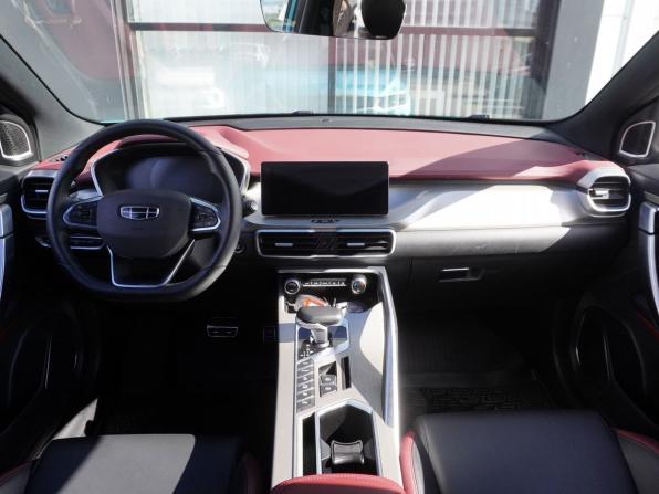Geely Coolray I с пробегом 2023 года, цена 1 937 000 рублей, 27974 км, внедорожник, Автокод Объявления