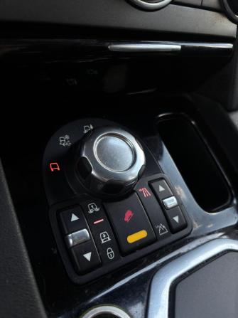 Land Rover Discovery IV с пробегом 2010 года, цена 1 340 000 рублей, 250000 км, внедорожник, Автокод Объявления