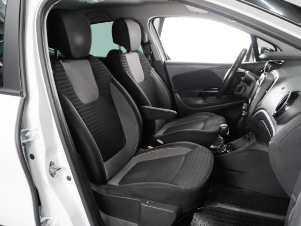 Renault Kaptur I с пробегом 2016 года, цена 1 379 000 рублей, 77149 км, внедорожник, Автокод Объявления