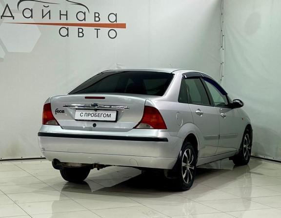 Ford Focus I Рестайлинг с пробегом 2005 года, цена 240 000 рублей, 290000 км, седан, Автокод Объявления