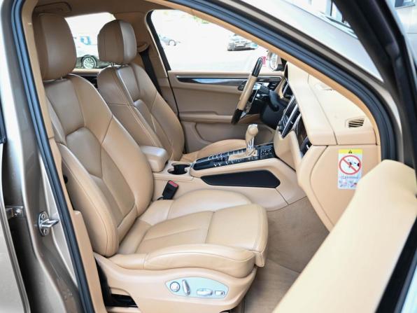 Porsche Macan I с пробегом 2015 года, цена 2 469 000 рублей, 109078 км, внедорожник, Автокод Объявления