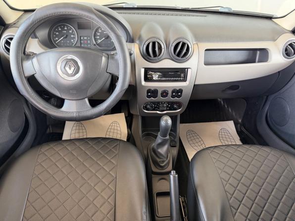 Renault Sandero I с пробегом 2014 года, цена 645 000 рублей, 176230 км, хэтчбек, Автокод Объявления
