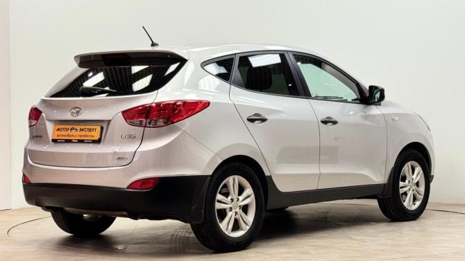 Hyundai ix35 I с пробегом 2013 года, цена 890 000 рублей, 201450 км, внедорожник, Автокод Объявления