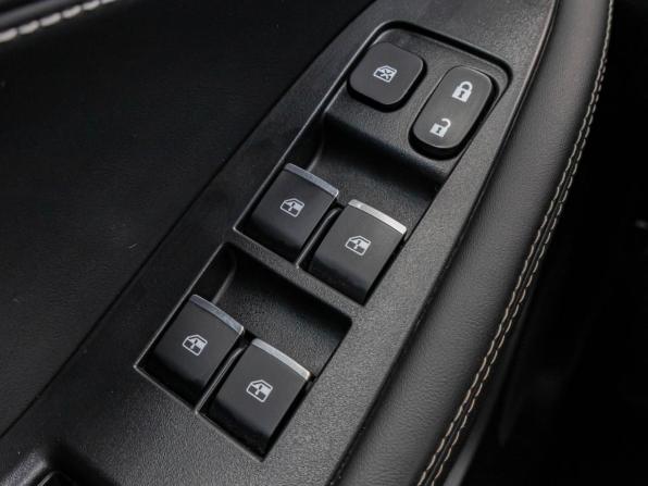 JAC J7 I с пробегом 2023 года, цена 1 498 000 рублей, 44764 км, лифтбек, Автокод Объявления