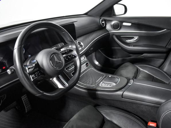 Mercedes-Benz E-Класс V (W213 S213 C238) Рестайлинг с пробегом 2021 года, цена 4 935 000 рублей, 36016 км, седан, Автокод Объявления