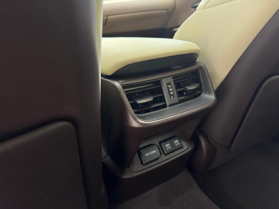Lexus ES VII Иркутск  - изображение 30