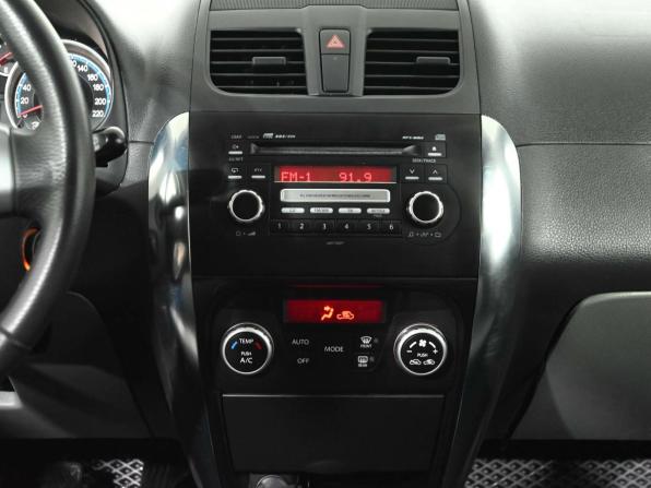 Suzuki SX4 I (Classic) Рестайлинг с пробегом 2011 года, цена 790 000 рублей, 156764 км, хэтчбек, Автокод Объявления