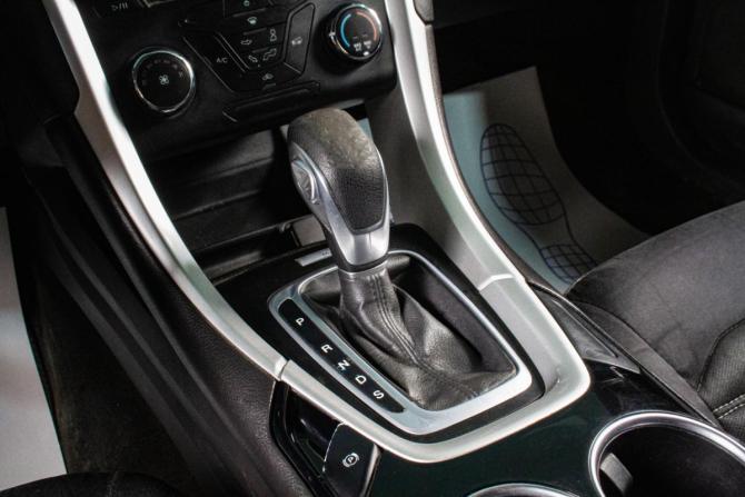 Ford Fusion (North America) II с пробегом 2013 года, цена 1 149 000 рублей, 250000 км, седан, Автокод Объявления