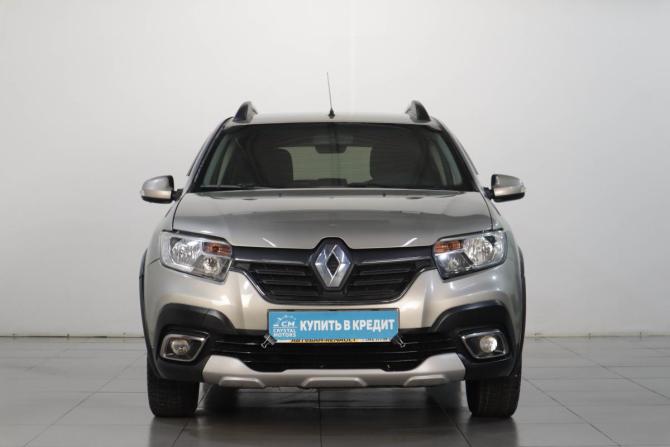 Renault Sandero II Рестайлинг с пробегом 2018 года, цена 999 000 рублей, 124120 км, хэтчбек, Автокод Объявления